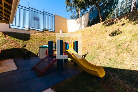 Casa de condomínio à venda com 72m², 2 quartos e 1 vagaÁrea comum - Playground