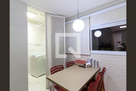 Apartamento à venda com 109m², 3 quartos e sem vagaCozinha