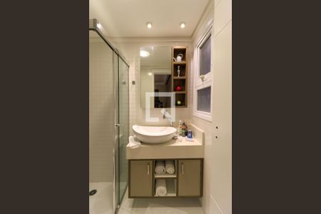 Apartamento à venda com 109m², 3 quartos e sem vagaBanheiro da Suíte 2