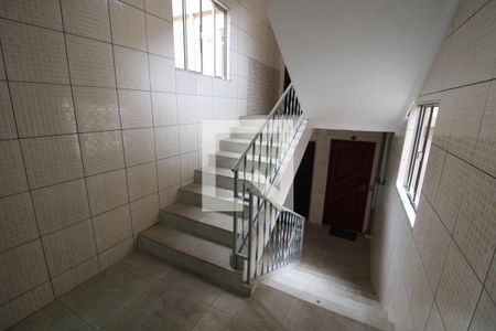 Escada de apartamento à venda com 2 quartos, 45m² em Conjunto Habitacional Teotonio Vilela, São Paulo
