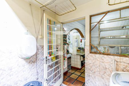 Casa à venda com 205m², 3 quartos e sem vaga Casa à venda com 205m², 3 quartos e sem vagaÁrea de Serviço