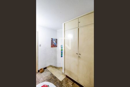 Casa à venda com 205m², 3 quartos e sem vaga Casa à venda com 205m², 3 quartos e sem vagaQuarto 1