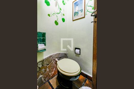 Casa à venda com 205m², 3 quartos e sem vaga Casa à venda com 205m², 3 quartos e sem vagaLavabo