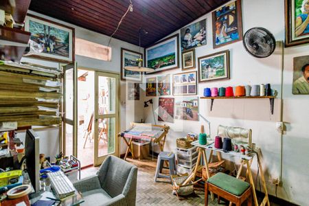 Casa à venda com 205m², 3 quartos e sem vaga Casa à venda com 205m², 3 quartos e sem vagaQuarto 2