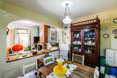 Casa à venda com 205m², 3 quartos e sem vaga Casa à venda com 205m², 3 quartos e sem vagaSala de jantar