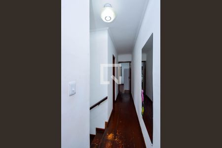 Casa à venda com 275m², 3 quartos e 4 vagasCorredor dos Dormitórios 