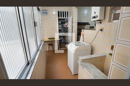 Apartamento para alugar com 150m², 3 quartos e 1 vagaÁrea de Serviço