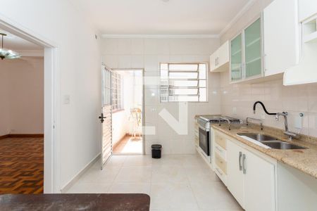 Apartamento para alugar com 120m², 3 quartos e sem vagaCozinha