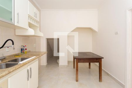 Apartamento para alugar com 120m², 3 quartos e sem vagaCozinha