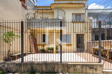 Apartamento para alugar com 120m², 3 quartos e sem vagaFachada