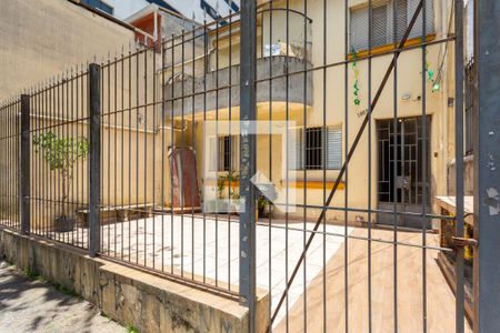 Apartamento para alugar com 120m², 3 quartos e sem vagaFachada