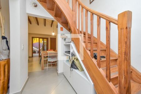 Hall de entrada de casa à venda com 3 quartos, 138m² em Bela Vista, São Paulo