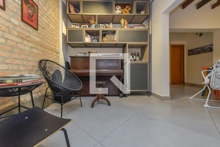 Sala de casa à venda com 3 quartos, 138m² em Bela Vista, São Paulo