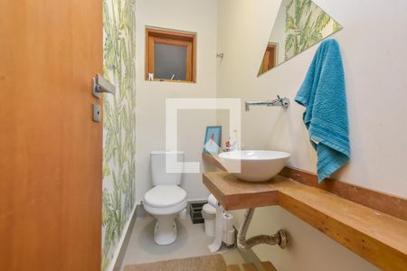 Casa à venda com 138m², 3 quartos e 1 vagaLavabo