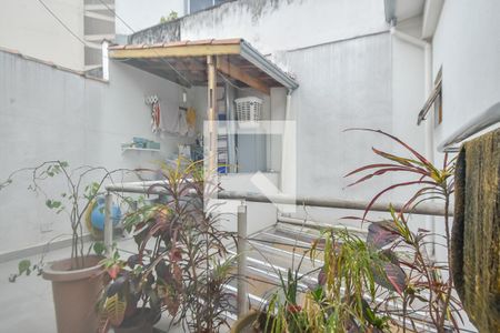 Casa à venda com 138m², 3 quartos e 1 vagaÁrea de Serviço