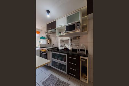 Cozinha de apartamento à venda com 2 quartos, 42m² em Paraisópolis, São Paulo