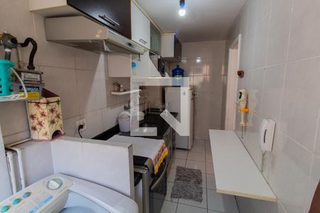 Cozinha de apartamento à venda com 2 quartos, 42m² em Paraisópolis, São Paulo