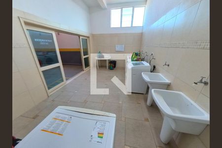 Apartamento para alugar com 20m², 1 quarto e sem vaga Apartamento para alugar com 20m², 1 quarto e sem vagaÁrea Comum - Lavanderia