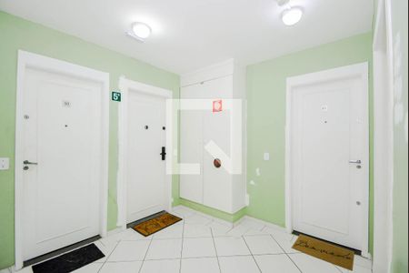 Apartamento para alugar com 48m², 2 quartos e 1 vaga Apartamento para alugar com 48m², 2 quartos e 1 vagaHall de Entrada