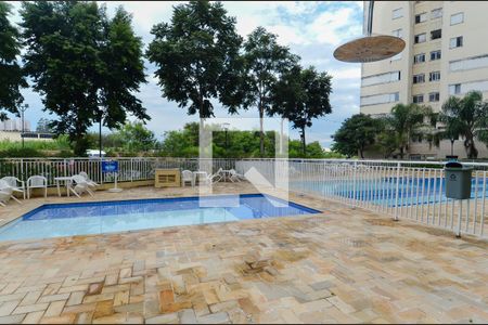 Apartamento para alugar com 48m², 2 quartos e 1 vaga Apartamento para alugar com 48m², 2 quartos e 1 vagaÁrea comum - Piscina