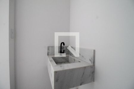 Casa à venda com 143m², 3 quartos e 2 vagasLavabo