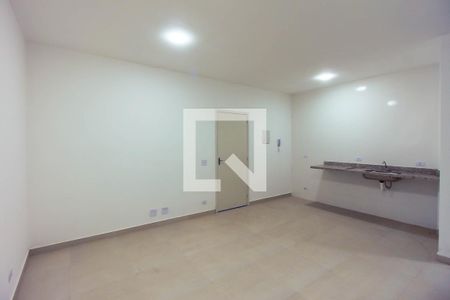 Sala/Cozinha de kitnet/studio à venda com 1 quarto, 28m² em Vila Anadir, São Paulo