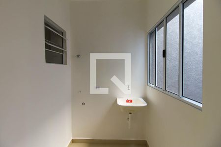 Apartamento à venda com 28m², 1 quarto e sem vaga Apartamento à venda com 28m², 1 quarto e sem vagaÁrea de Serviço