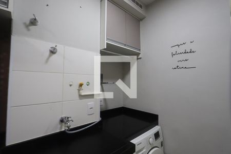 Sala e Cozinha de apartamento para alugar com 2 quartos, 40m² em Sítio da Figueira, São Paulo