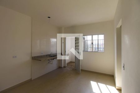 Sala/Cozinha de apartamento para alugar com 2 quartos, 39m² em Vila Anadir, São Paulo