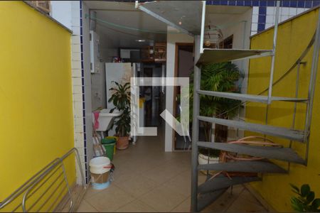 Apartamento para alugar com 400m², 4 quartos e 4 vagas Apartamento para alugar com 400m², 4 quartos e 4 vagasÁrea de serviço