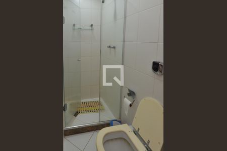 Apartamento para alugar com 400m², 4 quartos e 4 vagas Apartamento para alugar com 400m², 4 quartos e 4 vagasBanheiro Social