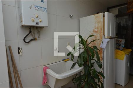 Apartamento para alugar com 400m², 4 quartos e 4 vagas Apartamento para alugar com 400m², 4 quartos e 4 vagasÁrea de serviço