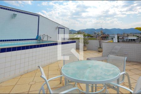 Apartamento para alugar com 400m², 4 quartos e 4 vagas Apartamento para alugar com 400m², 4 quartos e 4 vagasTerraço