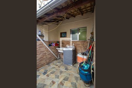 Casa à venda com 103m², 3 quartos e sem vagaÁrea de Serviço