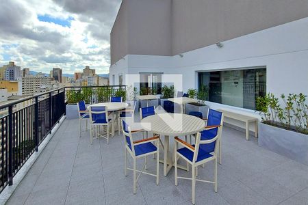 Studio para alugar com 24m², 1 quarto e sem vaga Studio para alugar com 24m², 1 quarto e sem vagaPiscina