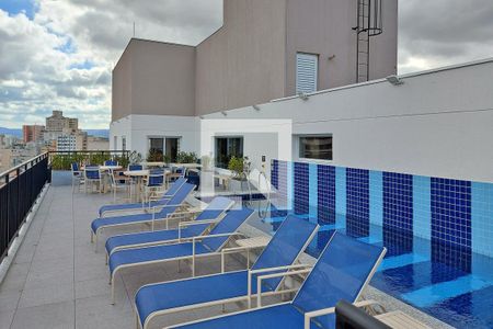 Studio para alugar com 24m², 1 quarto e sem vaga Studio para alugar com 24m², 1 quarto e sem vagaPiscina