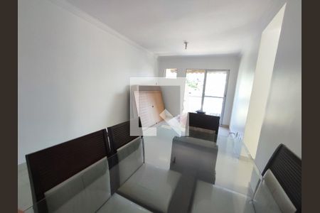 Apartamento para alugar com 74m², 3 quartos e 1 vaga Apartamento para alugar com 74m², 3 quartos e 1 vagaSala