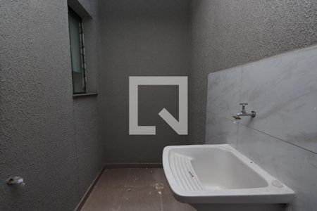 Apartamento para alugar com 39m², 2 quartos e sem vagaÁrea de Serviço