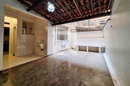 Apartamento à venda com 100m², 3 quartos e 1 vagaQuintal