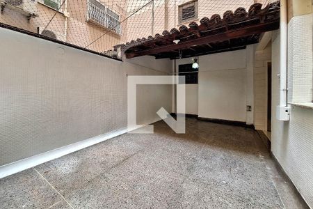Apartamento à venda com 100m², 3 quartos e 1 vagaQuintal