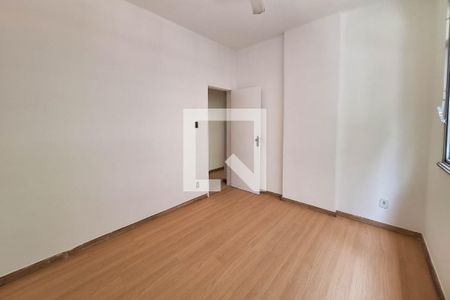 Apartamento à venda com 100m², 3 quartos e 1 vagaQuarto 2