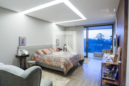 Casa de condomínio à venda com 479m², 3 quartos e 4 vagassuite 1