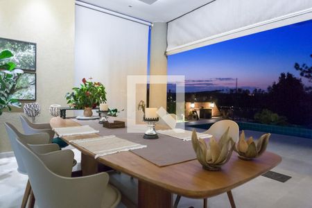 Casa de condomínio à venda com 479m², 3 quartos e 4 vagasChurrasqueira