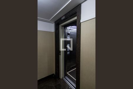 Apartamento à venda com 95m², 3 quartos e 2 vagas Apartamento à venda com 95m², 3 quartos e 2 vagasHall de entrada
