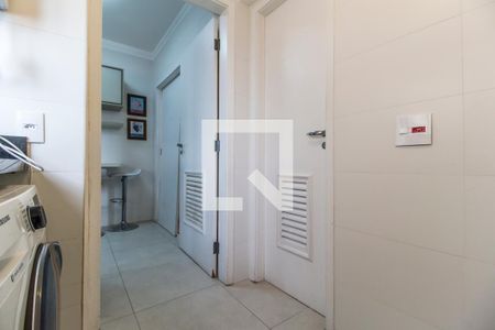 Apartamento à venda com 95m², 3 quartos e 2 vagas Apartamento à venda com 95m², 3 quartos e 2 vagasÁrea de Serviço