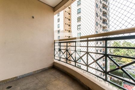 Apartamento à venda com 95m², 3 quartos e 2 vagas Apartamento à venda com 95m², 3 quartos e 2 vagasVaranda