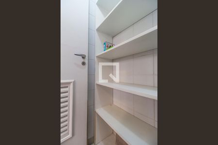 Apartamento à venda com 95m², 3 quartos e 2 vagas Apartamento à venda com 95m², 3 quartos e 2 vagasDespensa