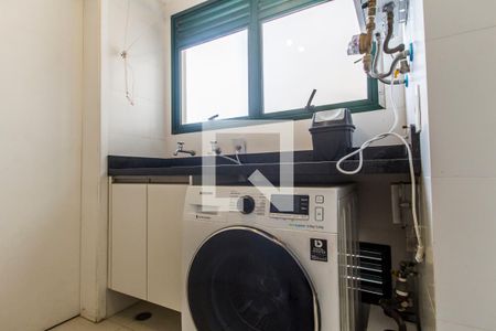 Apartamento à venda com 95m², 3 quartos e 2 vagas Apartamento à venda com 95m², 3 quartos e 2 vagasÁrea de Serviço