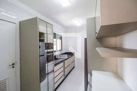Apartamento à venda com 95m², 3 quartos e 2 vagas Apartamento à venda com 95m², 3 quartos e 2 vagasCozinha