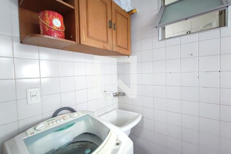 Apartamento à venda com 70m², 2 quartos e 1 vagaÁrea de Serviço